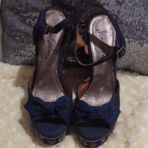Sam Edelman Navy Blue Platform Heels